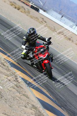 media/Jan-18-2024-Racers Edge (Thu) [[008952c709]]/B Group/Session 2 (Turn 15 Inside)/